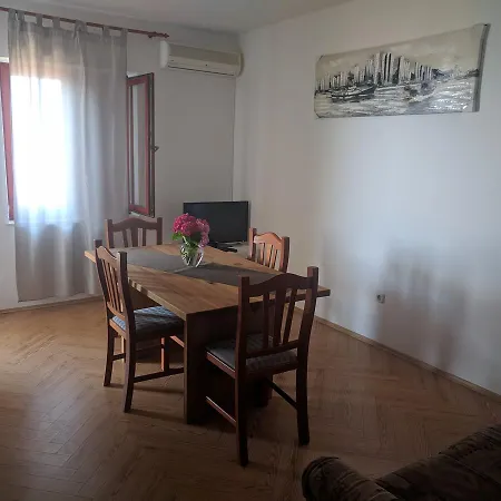 Apartman Kuzman