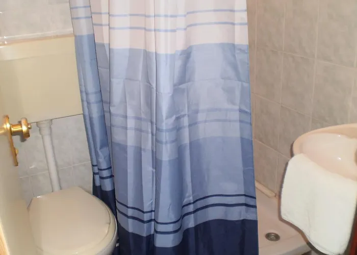 Kuzman דוברובניק