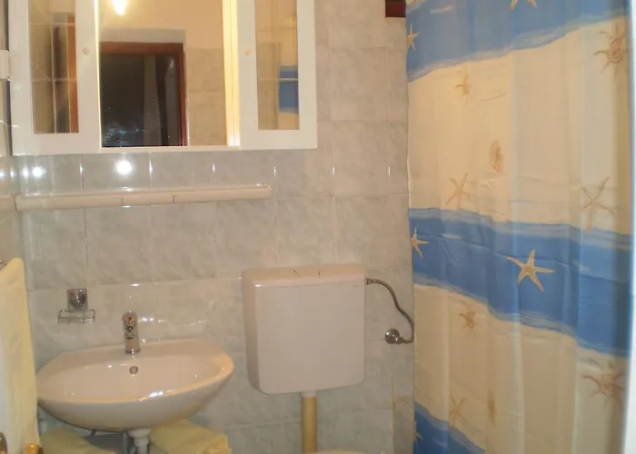 Kuzman Apartamento *